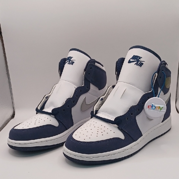 Nike Kids Navy and White High-Top Sneakers - Picture 1 of 15